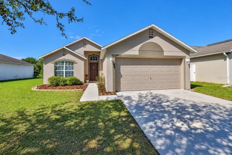 Villa ou maison à Ruskin, Floride 3 chambres, 139.17 m2 № 2425750