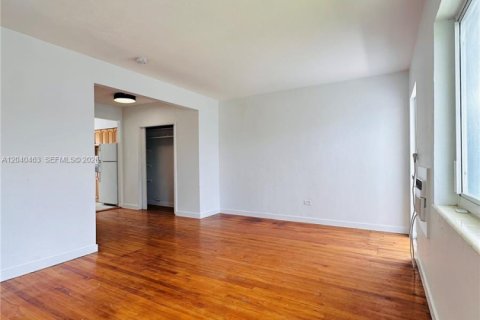 Apartment in Miami Beach, Florida 1 bedroom, 76.64 sq.m. № 2087096 - photo 5
