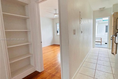 Apartment in Miami Beach, Florida 1 bedroom, 76.64 sq.m. № 2087096 - photo 10