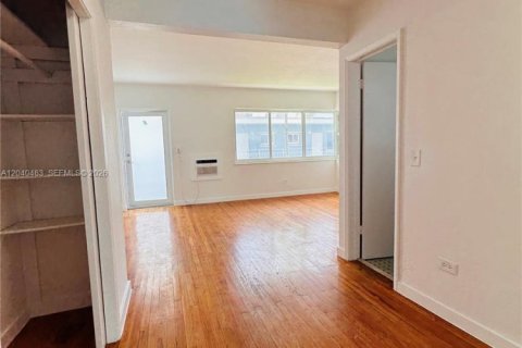 Apartment in Miami Beach, Florida 1 bedroom, 76.64 sq.m. № 2087096 - photo 8