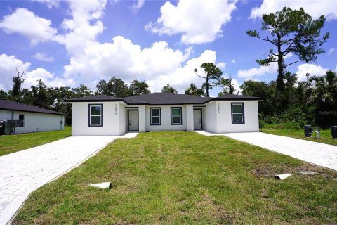 Appartement à louer à Port Charlotte, Floride: 3 chambres, 107.95 m2 № 1821226 - photo 1