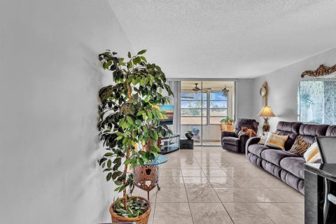 Condo in Sunrise, Florida, 1 bedroom № 2169914