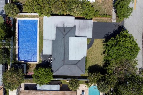 Casa en venta en Fort Lauderdale, Florida, 3 dormitorios, 154.03 m2 № 2178427 - foto 30