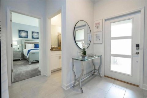 Touwnhouse à vendre à Kissimmee, Floride: 4 chambres, 176.7 m2 № 2148235 - photo 2