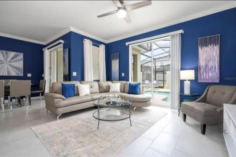 Touwnhouse à vendre à Kissimmee, Floride: 4 chambres, 176.7 m2 № 2148235 - photo 4