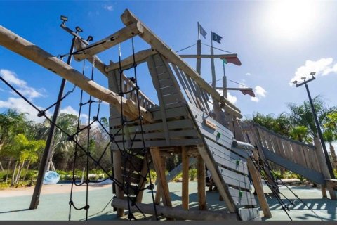 Touwnhouse à vendre à Kissimmee, Floride: 4 chambres, 176.7 m2 № 2148235 - photo 26