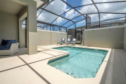Touwnhouse à vendre à Kissimmee, Floride: 4 chambres, 176.7 m2 № 2148235 - photo 21
