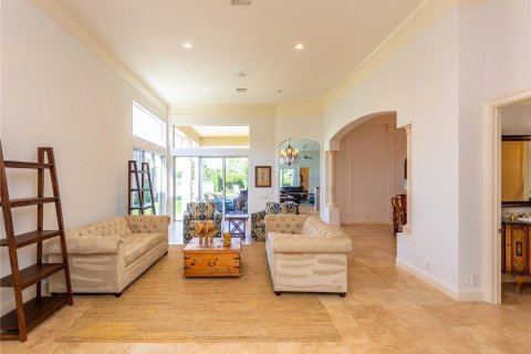 House in Delray Beach, Florida 4 bedrooms, 333.52 sq.m. № 2240468 - photo 8