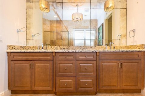 House in Delray Beach, Florida 4 bedrooms, 333.52 sq.m. № 2240468 - photo 25