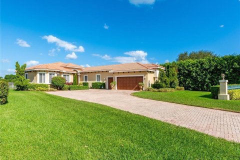 House in Delray Beach, Florida 4 bedrooms, 333.52 sq.m. № 2240468 - photo 5