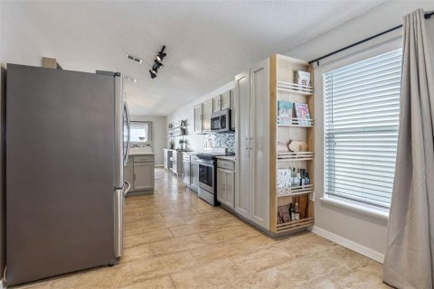 Купить виллу или дом в Орландо, Флорида 8 комнат, 150.87м2, № 2116770 - фото 15