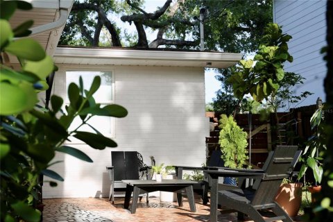 Villa ou maison à louer à Tampa, Floride: 4 chambres, 146.41 m2 № 2115002 - photo 5