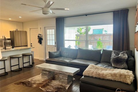 Villa ou maison à louer à Tampa, Floride: 4 chambres, 146.41 m2 № 2115002 - photo 20