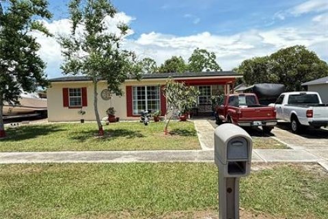 Casa en venta en Deltona, Florida, 2 dormitorios, 64.1 m2 № 1805159 - foto 2