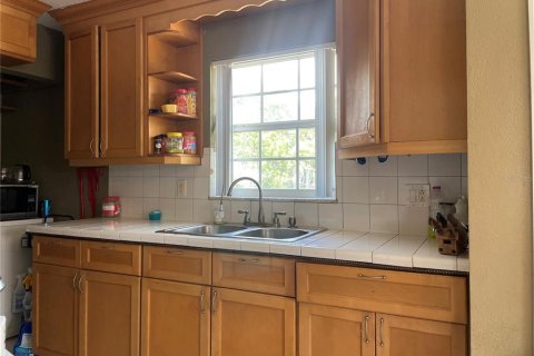 Casa en venta en Deltona, Florida, 2 dormitorios, 64.1 m2 № 1805159 - foto 14