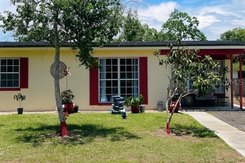 Casa en venta en Deltona, Florida, 2 dormitorios, 64.1 m2 № 1805159 - foto 1
