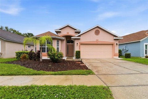 House in Orlando, Florida 4 bedrooms, 182.65 sq.m. № 2298091