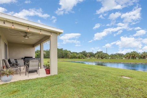 House in Palmetto, Florida 4 bedrooms, 188.87 sq.m. № 1772012 - photo 29