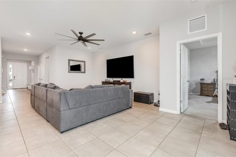 House in Palmetto, Florida 4 bedrooms, 188.87 sq.m. № 1772012 - photo 8