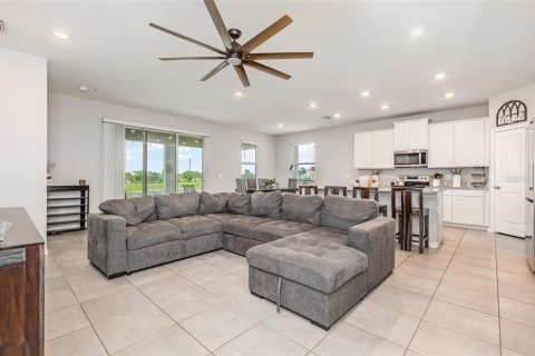 House in Palmetto, Florida 4 bedrooms, 188.87 sq.m. № 1772012 - photo 6