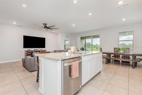 House in Palmetto, Florida 4 bedrooms, 188.87 sq.m. № 1772012 - photo 12
