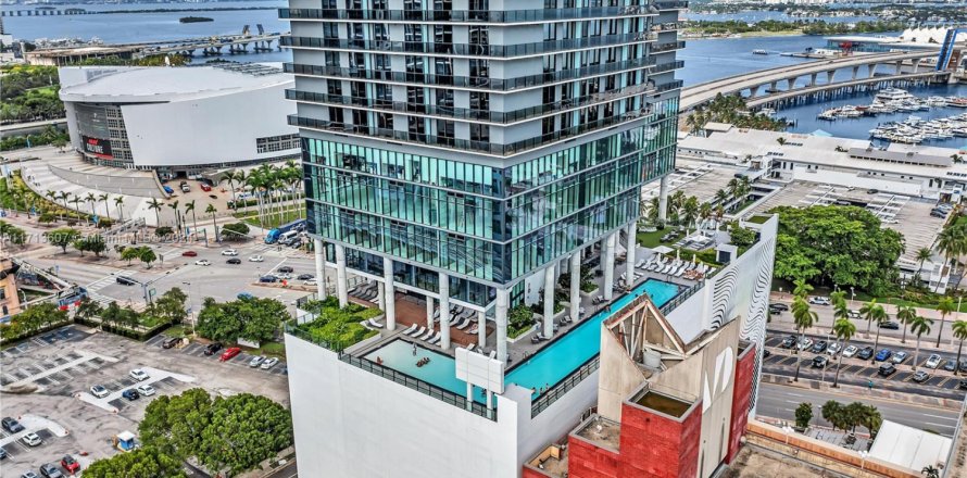 Кондоминиум с 1 спальней в Майами, Флорида № 1984876