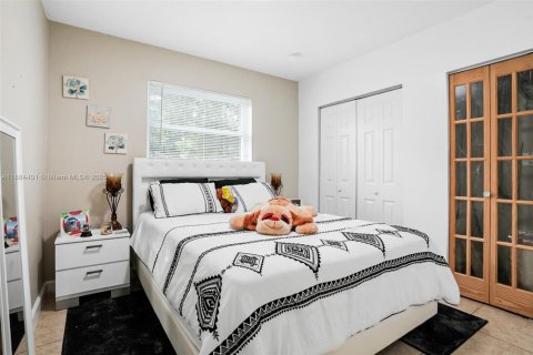 Casa en venta en Margate, Florida, 3 dormitorios, 121.79 m2 № 2015321 - foto 6