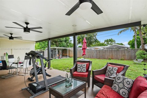 Casa en venta en Margate, Florida, 3 dormitorios, 121.79 m2 № 2015321 - foto 5