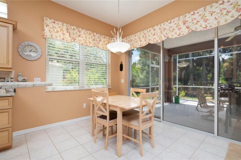 House in Punta Gorda, Florida 3 bedrooms, 185.34 sq.m. № 1561950 - photo 9