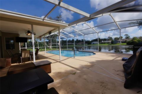 Casa en venta en New Port Richey, Florida, 3 dormitorios, 174.66 m2 № 1918822 - foto 12
