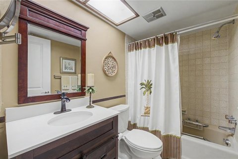 Condo in Clearwater, Florida, 2 bedrooms  № 2329876 - photo 20
