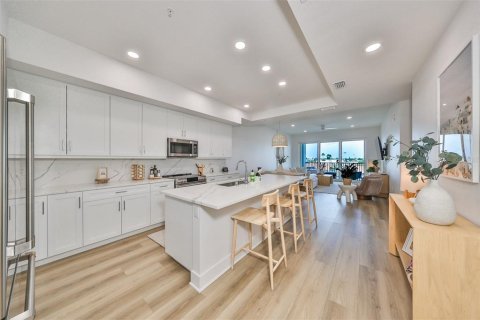 Condominio en alquiler en Madeira Beach, Florida, 3 dormitorios, 186.92 m2 № 1446005 - foto 3