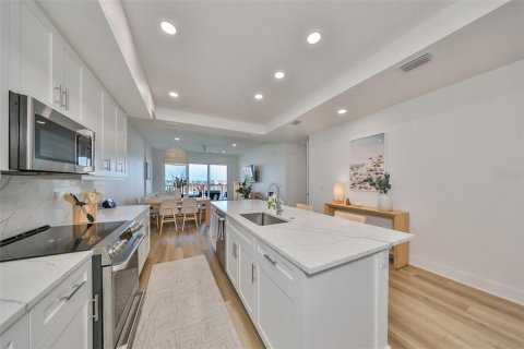 Condominio en alquiler en Madeira Beach, Florida, 3 dormitorios, 186.92 m2 № 1446005 - foto 4