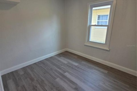 Casa en venta en Winter Haven, Florida, 4 dormitorios, 85.66 m2 № 1678977 - foto 15