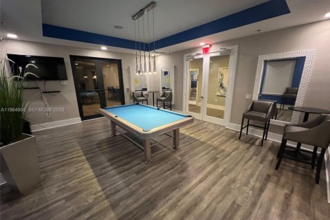 Casa en alquiler en Miami, Florida, 3 dormitorios, 199.18 m2 № 2026437 - foto 29