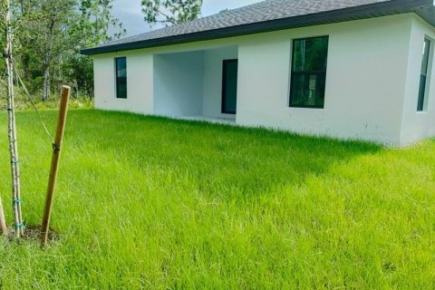 Снять в аренду виллу или дом в Порт-Шарлотт, Флорида 4 комнаты, 169.92м2, № 1846778 - фото 5