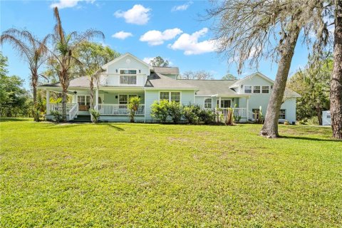 House in Webster, Florida 4 bedrooms, 308.9 sq.m. № 2203254