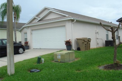 Casa en venta en Clermont, Florida, 5 dormitorios, 155.15 m2 № 2106890 - foto 3