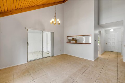 Townhouse in Sanford, Florida 3 bedrooms, 142.42 sq.m. № 1823216 - photo 16