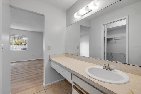 Townhouse in Sanford, Florida 3 bedrooms, 142.42 sq.m. № 1823216 - photo 24