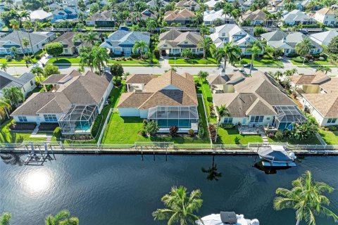 Casa en Bradenton, Florida 3 dormitorios, 153.57 m2 № 2369039