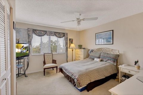 Condo in Clearwater, Florida, 2 bedrooms  № 1909811 - photo 14