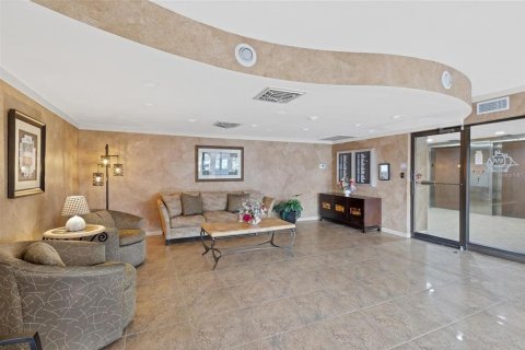 Condo in Clearwater, Florida, 2 bedrooms  № 1909811 - photo 24