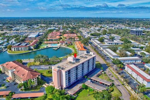 Condo in Clearwater, Florida, 2 bedrooms  № 1909811 - photo 3