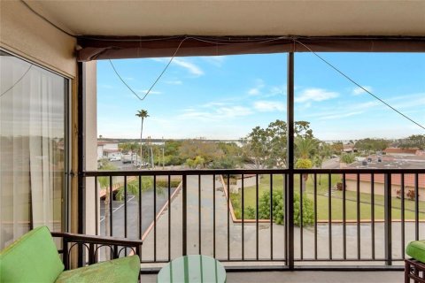 Condo in Clearwater, Florida, 2 bedrooms  № 1909811 - photo 23
