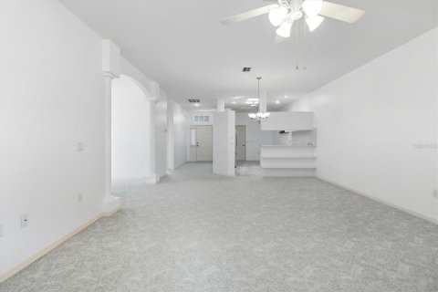 Casa en venta en Inverness, Florida, 2 dormitorios, 147.53 m2 № 1914357 - foto 12