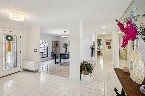 House in Tampa, Florida 3 bedrooms, 289.11 sq.m. № 1785438 - photo 28