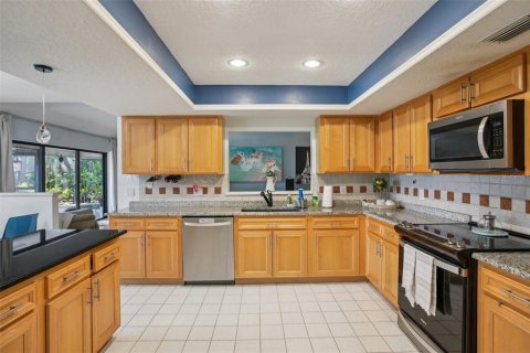 House in Tampa, Florida 3 bedrooms, 289.11 sq.m. № 1785438 - photo 10