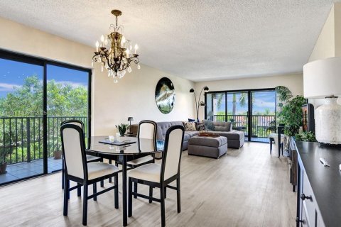 Condo in Dania Beach, Florida, 3 bedrooms  № 1842497 - photo 14