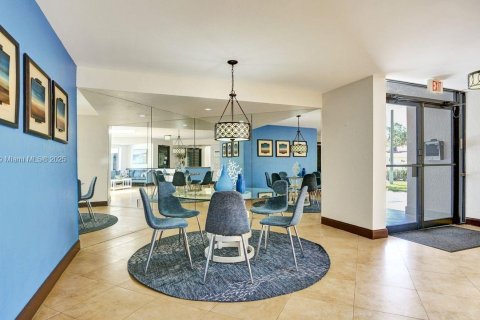 Condo in Dania Beach, Florida, 3 bedrooms  № 1842497 - photo 26